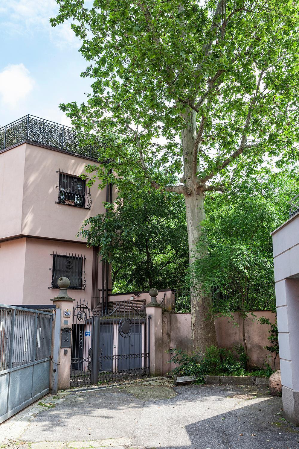 ミラノDuplex Luminoso In Zona Residenzialeアパートメント エクステリア 写真